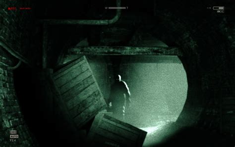  Outlast: Selviytyminen pimeydessä ja kauhun keskellä!